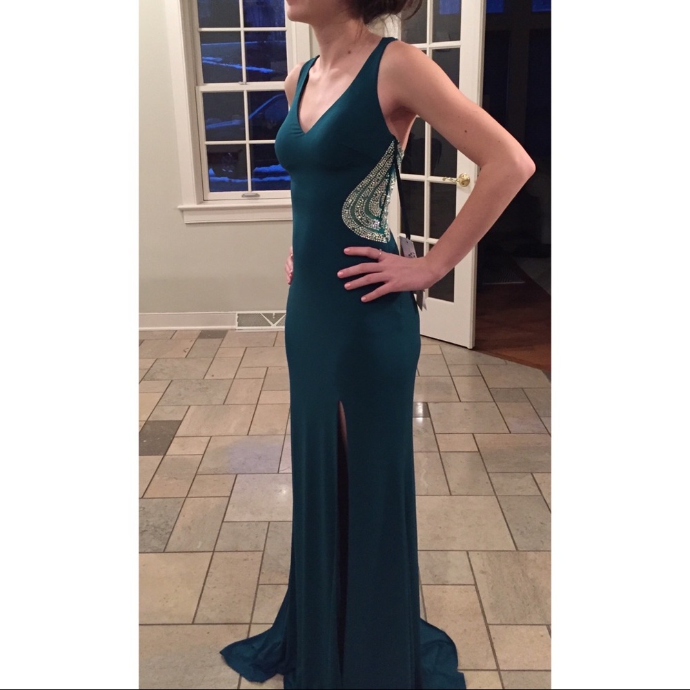 Green Prom Dress Size 2 Madison James